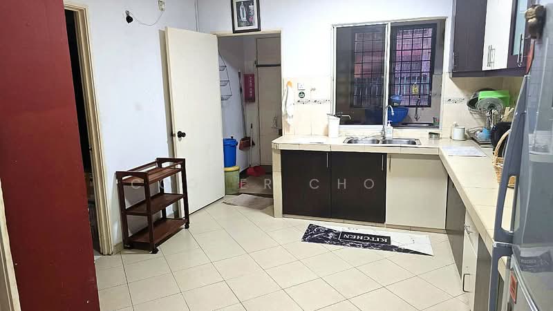 2.5-storey Terraced House for Sale in Gasing Indah (Petaling Jaya) - Cooper Chow - Kitchen - PropertyGuru.com.my