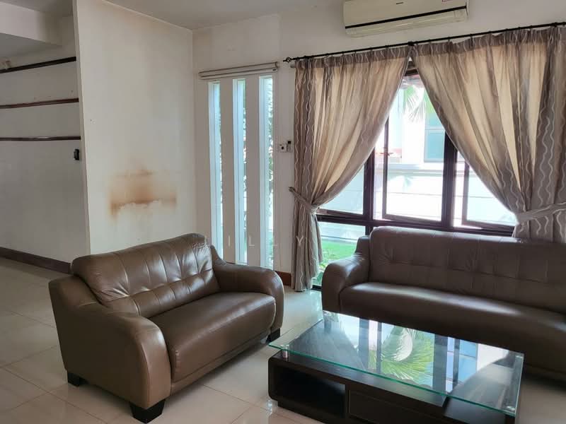 Semi-Detached House for Sale in Batu Uban (Gelugor) - Lilly . - Living Room - PropertyGuru.com.my