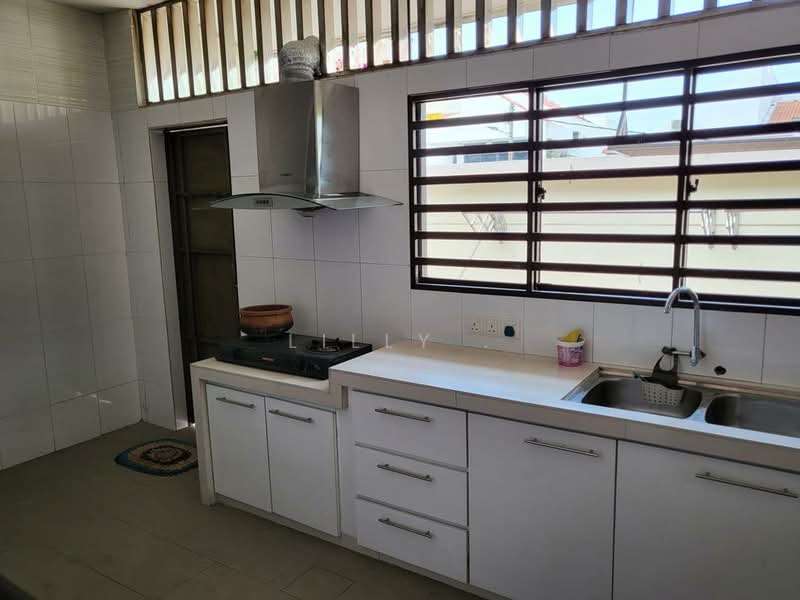 Semi-Detached House for Sale in Batu Uban (Gelugor) - Lilly . - Kitchen - PropertyGuru.com.my