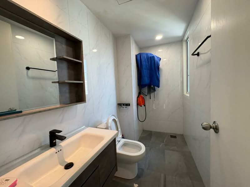 Condominium for Sale at Kiaraville - Levene Li - Bathroom - PropertyGuru.com.my