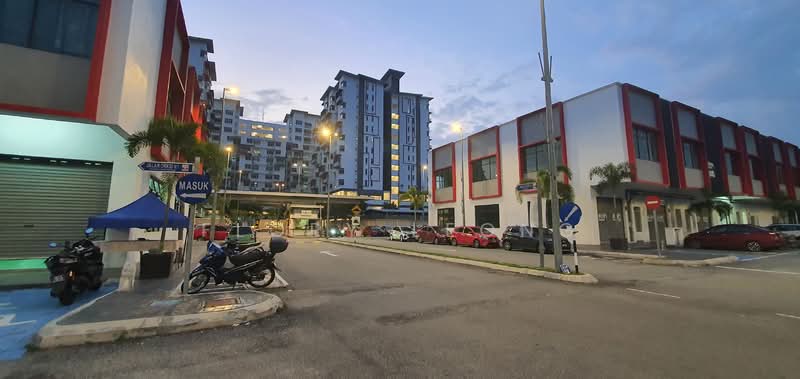 Shop for Rent in Sepang (Selangor) - Flory Leong - Exterior - PropertyGuru.com.my