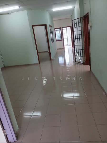 Shop for Rent in Bandar Baru Permas Jaya (Permas Jaya) - June Tseng - PropertyGuru.com.my
