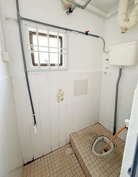 Flat Tasek 64 untuk Untuk Disewa - RM 700 /bulan, Mac 2026 - Bathroom - PropertyGuru.com.my