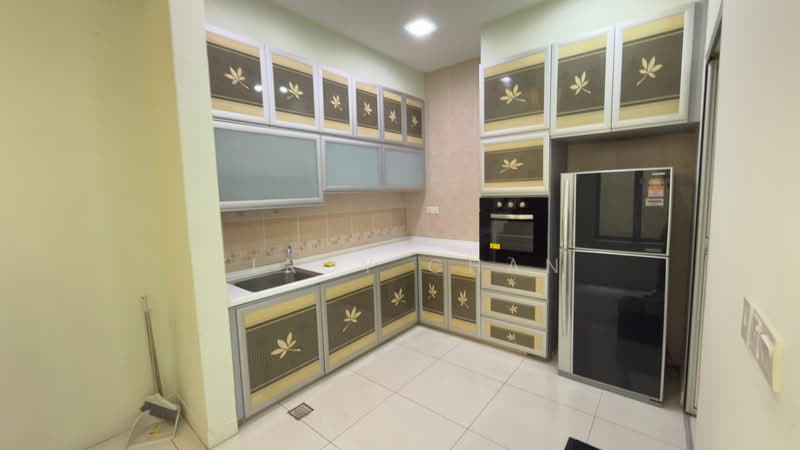 2-storey Terraced House for Sale in East Ledang (Iskandar Puteri (Nusajaya)) - Elroy Chan - Kitchen - PropertyGuru.com.my