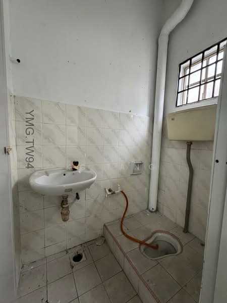 Terraced House for Sale in Taman Sentosa (Klang) - KC Tang - Bathroom - PropertyGuru.com.my