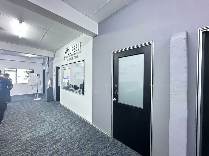 Shop / Office for Sale in Danau Kota (Setapak) - Ahmad Fikri Amer Hamzah - Corridor - PropertyGuru.com.my