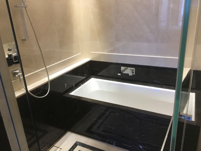 Service Residence for Sale at Pavilion Suites - Tim Siow - Bathroom - PropertyGuru.com.my