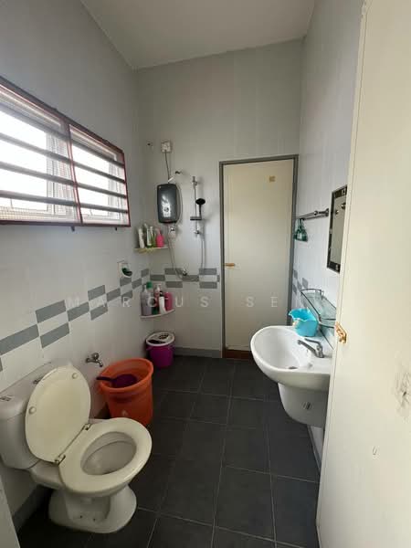 2-storey Terraced House for Sale in Tasek Mutiara (Ipoh) - Marcus Seng - Bathroom - PropertyGuru.com.my