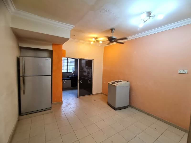 Taman Desa Mewah untuk Untuk Dijual - RM 450,000, Mac 2026 - Kitchen - PropertyGuru.com.my