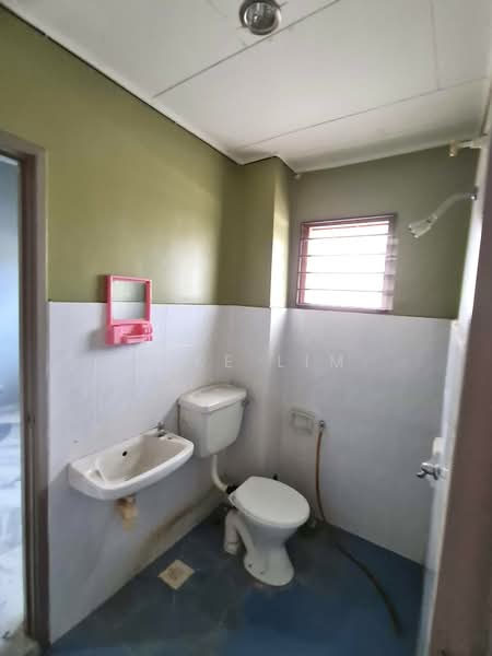 Taman Desa Mewah untuk Untuk Dijual - RM 450,000, Mac 2026 - Bathroom - PropertyGuru.com.my