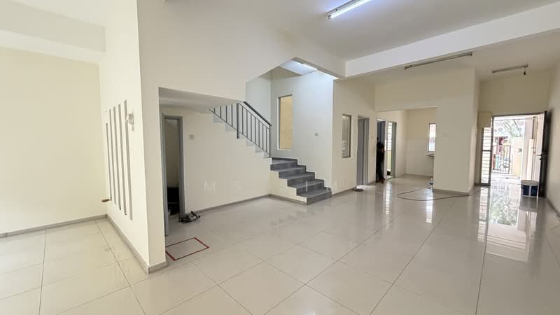 2-storey Terraced House for Sale in Bandar Bukit Puchong 2 (Puchong) - Ms Sim - Living Room - PropertyGuru.com.my