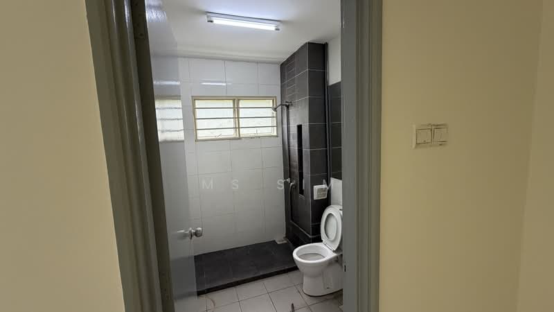 2-storey Terraced House for Sale in Bandar Bukit Puchong 2 (Puchong) - Ms Sim - Bathroom - PropertyGuru.com.my