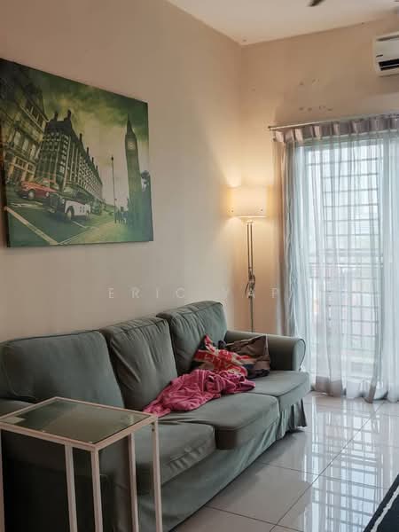 OUG Parklane untuk Untuk Disewa - RM 1,650 /bulan, Mac 2026 - Living Room - PropertyGuru.com.my