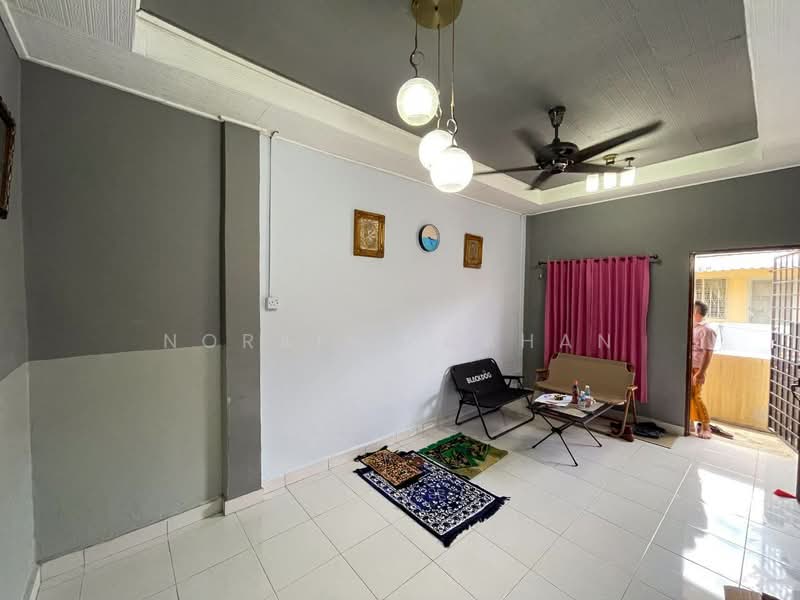 Taman Batu untuk Untuk Dijual - RM 150,000, Mac 2026 - Living Room - PropertyGuru.com.my