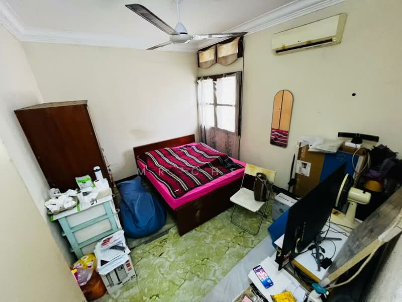 Taman Ipoh Grove untuk Untuk Dijual - RM 318,000, Apr 2026 - Bedroom - PropertyGuru.com.my
