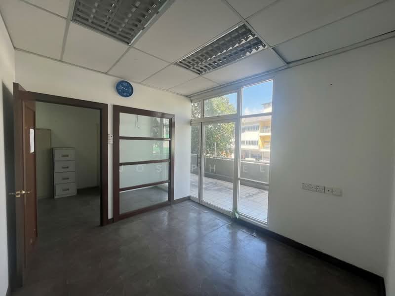 Sri Damansara Business Park untuk Untuk Disewa - RM 2,200 /bulan, Mac 2026 - Interior - PropertyGuru.com.my