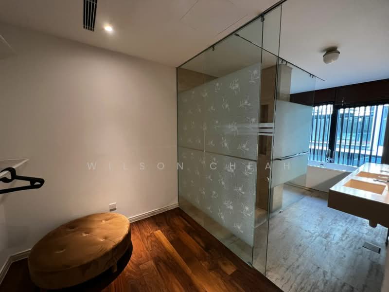 Shorefront Residences untuk Untuk Dijual - RM 2,150,000, Mac 2026 - Bathroom - PropertyGuru.com.my