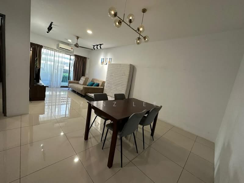 Manhattan Condominium untuk Untuk Disewa - RM 2,000 /bulan, Mac 2026 - Living Room - PropertyGuru.com.my