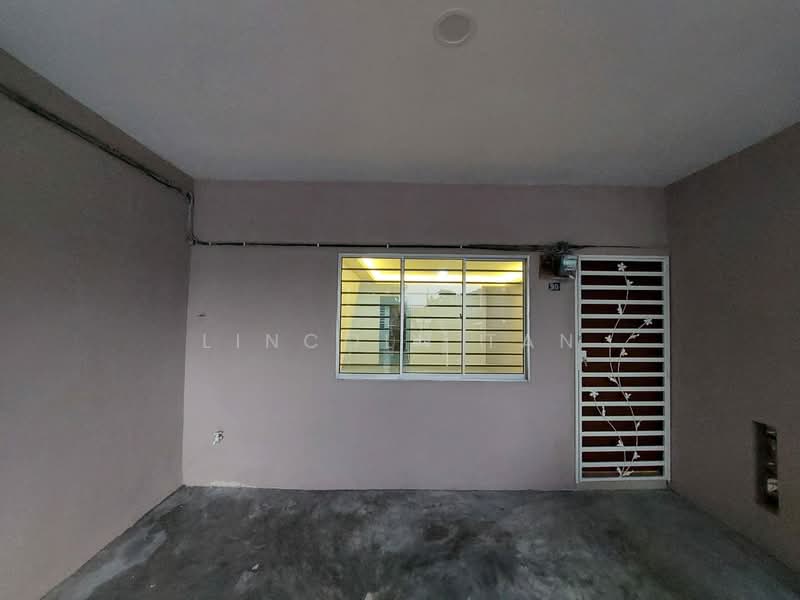 Taman Delima @ Kajang untuk Untuk Disewa - RM 1,450 /bulan, Mac 2026 - Entrance - PropertyGuru.com.my