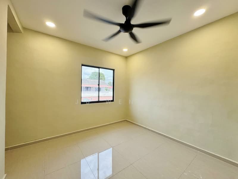2-storey Terraced House for Sale in Taman Puteri Wangsa (Ulu Tiram) - JB Wendy - Interior - PropertyGuru.com.my