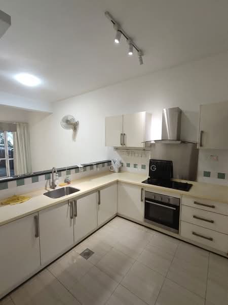 Condominium for Sale at Adora Courtyard Apartments - Echo Ng - Kitchen - PropertyGuru.com.my
