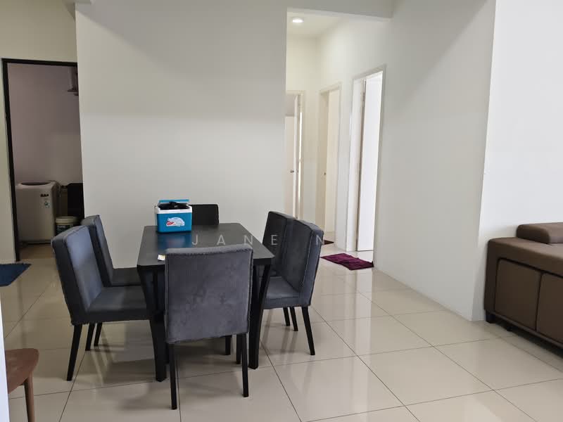 Service Residence for Sale at Mahkota Impian - Jane Ng - Dining Room - PropertyGuru.com.my