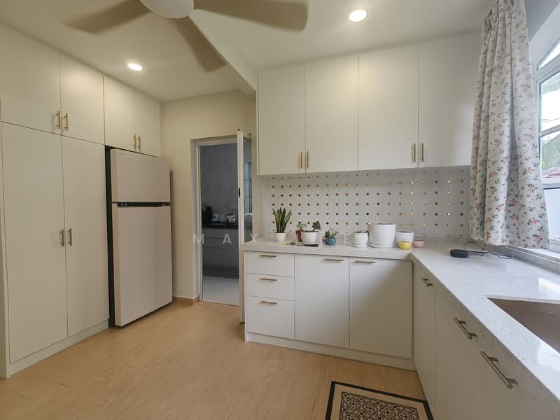 2-storey Terraced House for Sale in Taman Bukit Belimbing (Balakong) - Max Lee - Kitchen - PropertyGuru.com.my