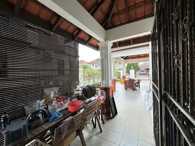 Semi-Detached House for Sale in Johor Bahru (Johor) - Lau Ping Ting - Exterior - PropertyGuru.com.my