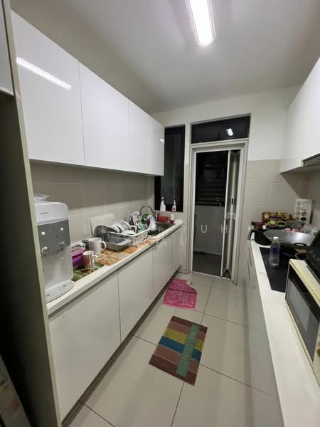 Service Residence for Rent at i-Residence @ i-City - Leow Yuh Biau - Kitchen - PropertyGuru.com.my