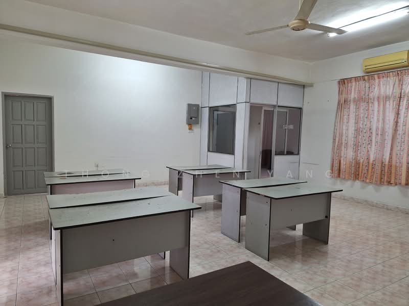 Shop for Sale in Kuala Krai (Kelantan) - Thong Zhen Yang - Interior - PropertyGuru.com.my