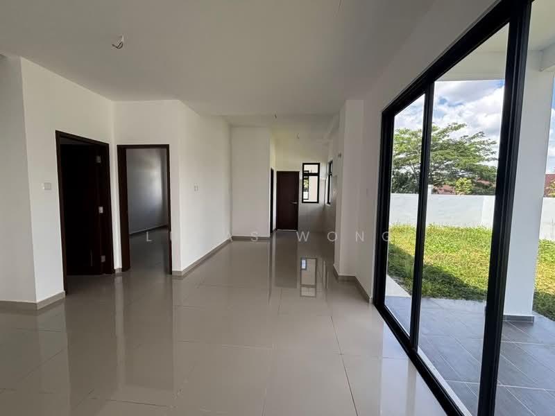 2-storey Terraced House for Sale in Bandar Dato Onn (Tebrau) - Lucas Wong - Living Room - PropertyGuru.com.my