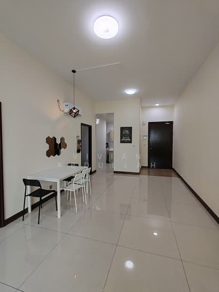 Service Residence for Rent at Paragon Suites @ CIQ - Vivian Abdullah - Dining Room - PropertyGuru.com.my