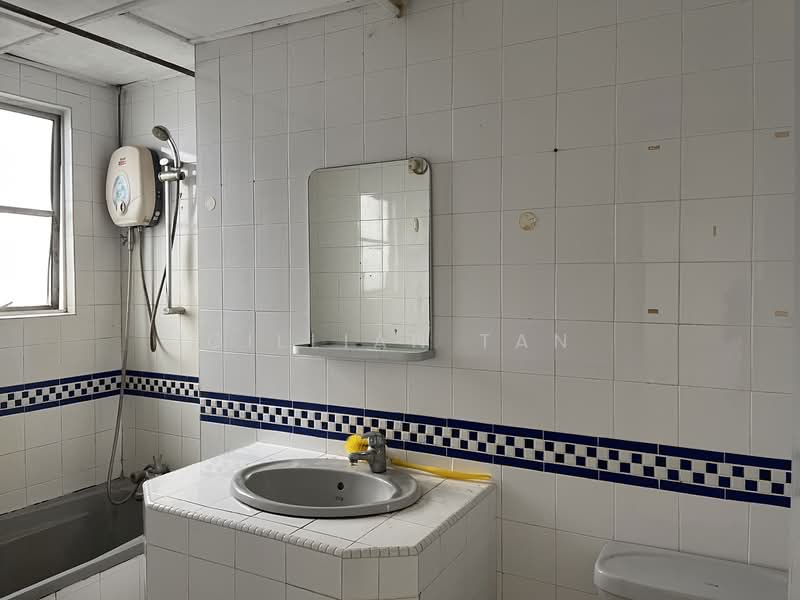 Condominium for Sale at Puncak Athenaeum - Gillian Tan - Bathroom - PropertyGuru.com.my