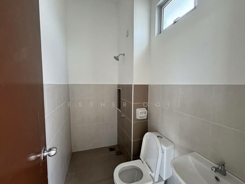 2-storey Terraced House for Rent in Iskandar Puteri (Nusajaya) (Johor) - Esther Ooi - Bathroom - PropertyGuru.com.my
