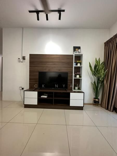 Manhattan Condominium untuk Untuk Disewa - RM 2,000 /bulan, Mac 2026 - Living Room - PropertyGuru.com.my