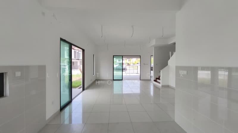 2-storey Terraced House for Sale in Alam Impian (Shah Alam) - Liza Tieo Quek Hoon - Living Room - PropertyGuru.com.my