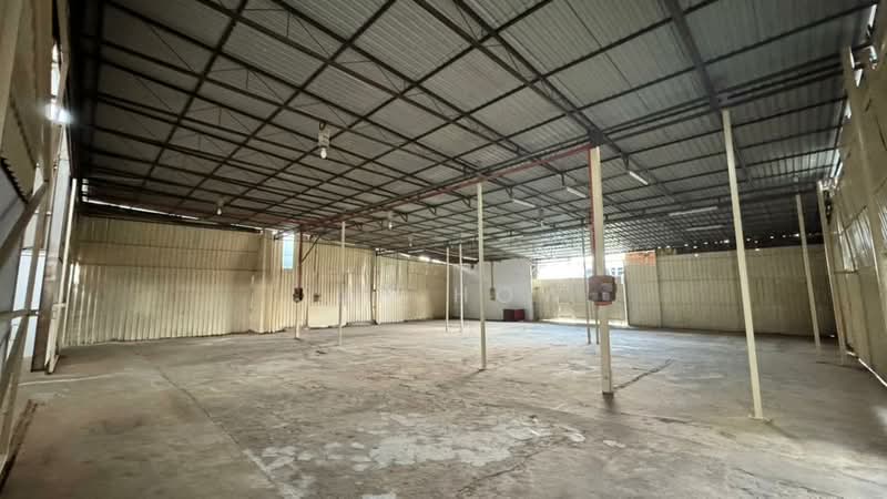 Factory for Rent in Jinjang (Kuala Lumpur) - Jun How - Interior - PropertyGuru.com.my
