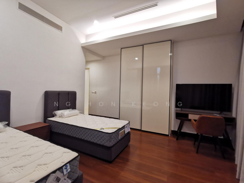 Service Residence for Sale at Banyan Tree Signatures - Ng Hon Keong - Bedroom - PropertyGuru.com.my