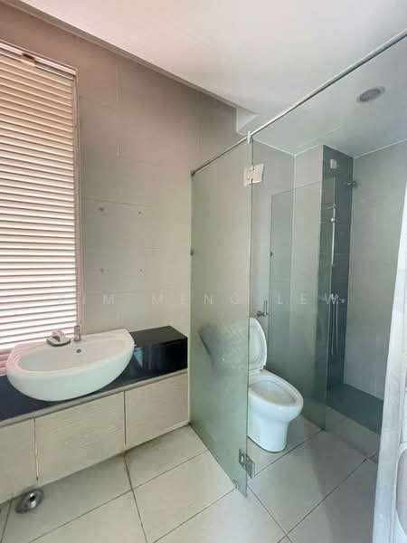 Semi-Detached House for Sale in Bukit Rahman Putra (Sungai Buloh) - Kim Meng Lew - Bathroom - PropertyGuru.com.my