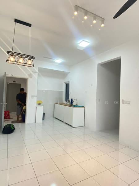 Camellia Residence untuk Untuk Dijual - RM 380,000, Mac 2026 - Living Room - PropertyGuru.com.my