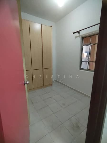 Double Storey Terrace @ Taman Setia Indah 2 untuk Untuk Disewa - RM 1,800 /bulan, Mac 2026 - Interior - PropertyGuru.com.my