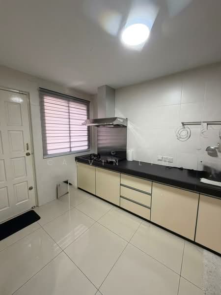 Semi-Detached House for Sale in Setia Alam (Selangor) - Calvin Lim - Kitchen - PropertyGuru.com.my