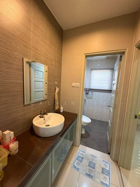 Semi-Detached House for Sale in Setia Damai (Setia Alam) - Calvin Lim - Bathroom - PropertyGuru.com.my