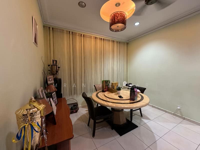 2-storey Terraced House for Sale in Taman Damai Utama (Bandar Kinrara) - Imran Jaafar - Dining Room - PropertyGuru.com.my