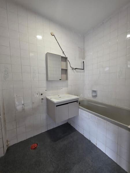 2-storey Terraced House for Sale in Sri Petaling (Kuala Lumpur) - Wing Lam - Bathroom - PropertyGuru.com.my