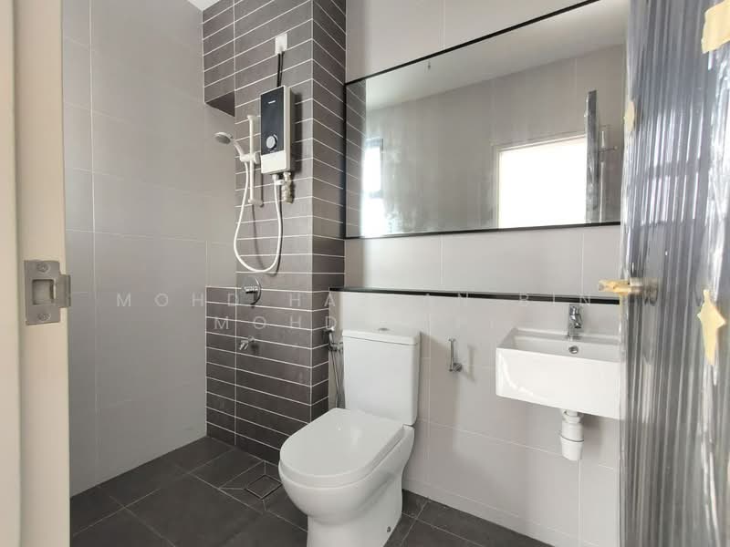 For Rent - Elmina Valley 5 @ City of Elmina