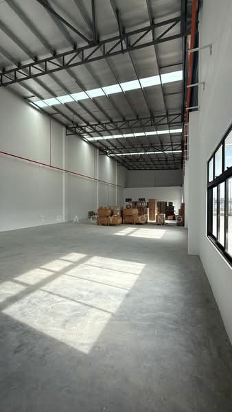 Factory for Rent in Eco Business Park 1 (Johor Bahru) - Tracy Ong - Interior - PropertyGuru.com.my