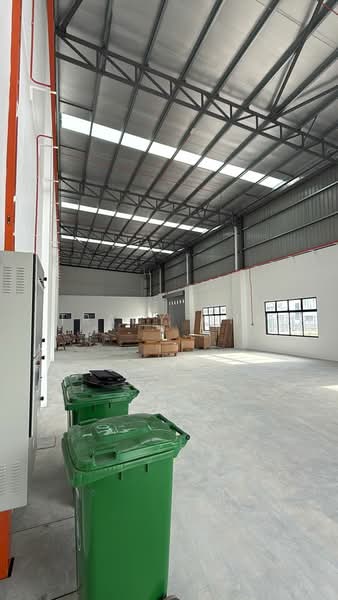 Factory for Rent in Eco Business Park 1 (Johor Bahru) - Tracy Ong - Interior - PropertyGuru.com.my