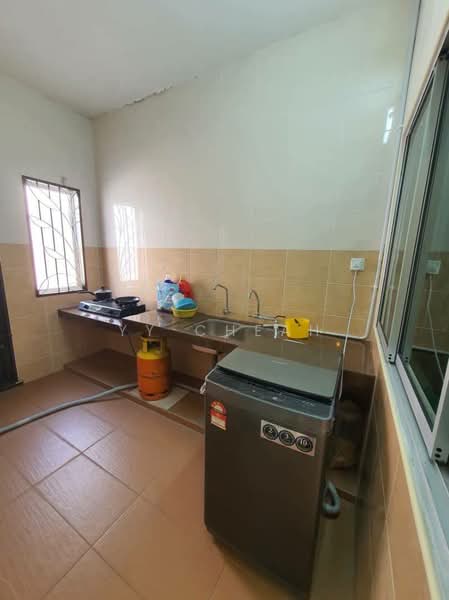 2-storey Terraced House for Rent in Ipoh (Perak) - YY Cheah - Kitchen - PropertyGuru.com.my