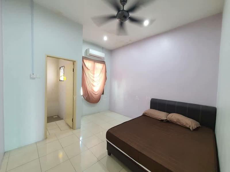 2-storey Terraced House for Rent in Ipoh (Perak) - YY Cheah - Bedroom - PropertyGuru.com.my